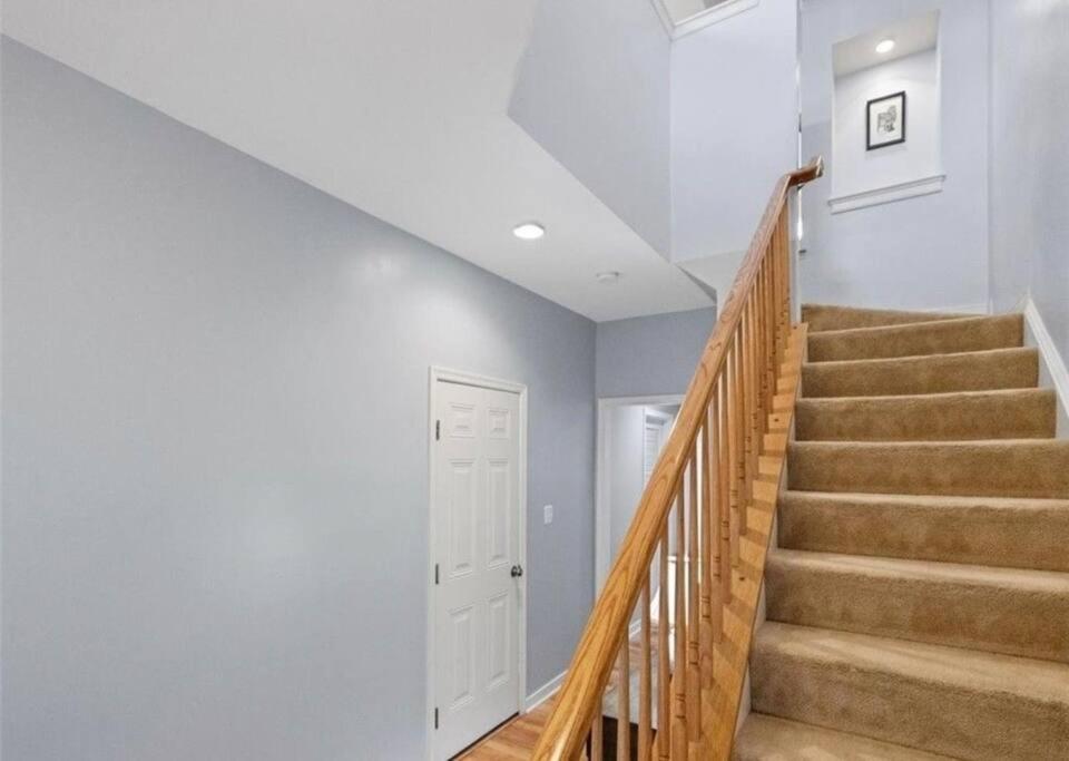 Charming Townhome Oasis *